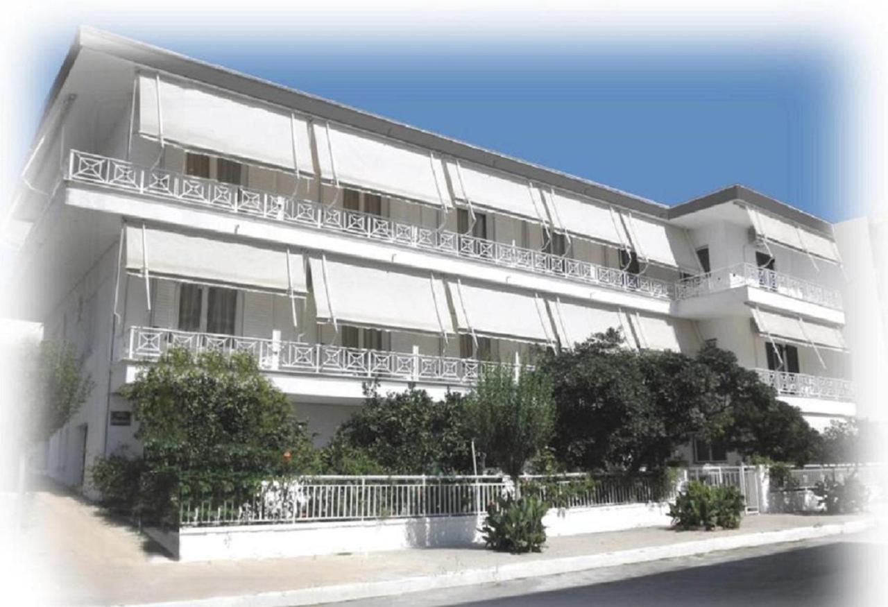 Araliki Apartments & Studios Loutra Edipsou  Exterior photo